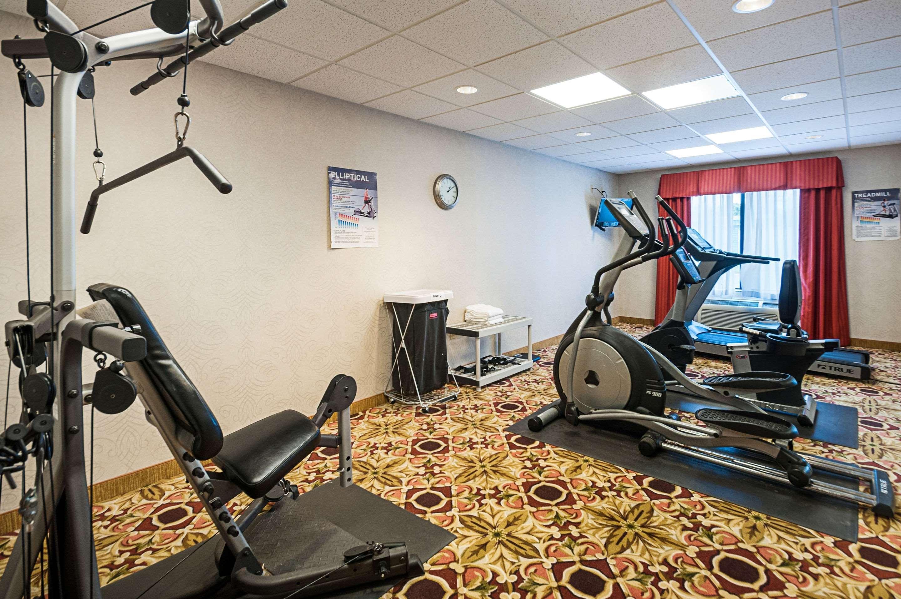 Comfort Inn & Suites Кембридж Экстерьер фото