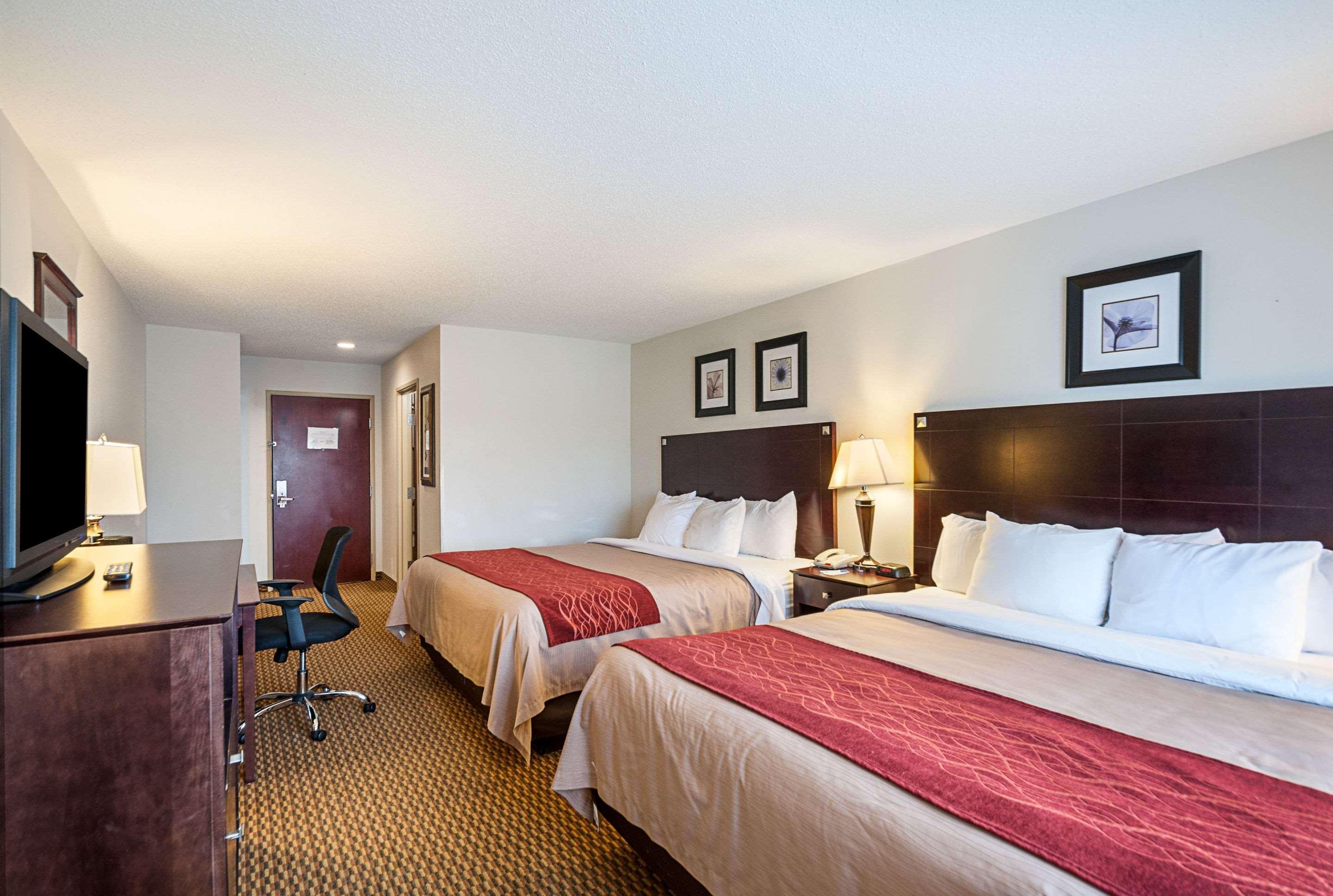 Comfort Inn & Suites Кембридж Экстерьер фото