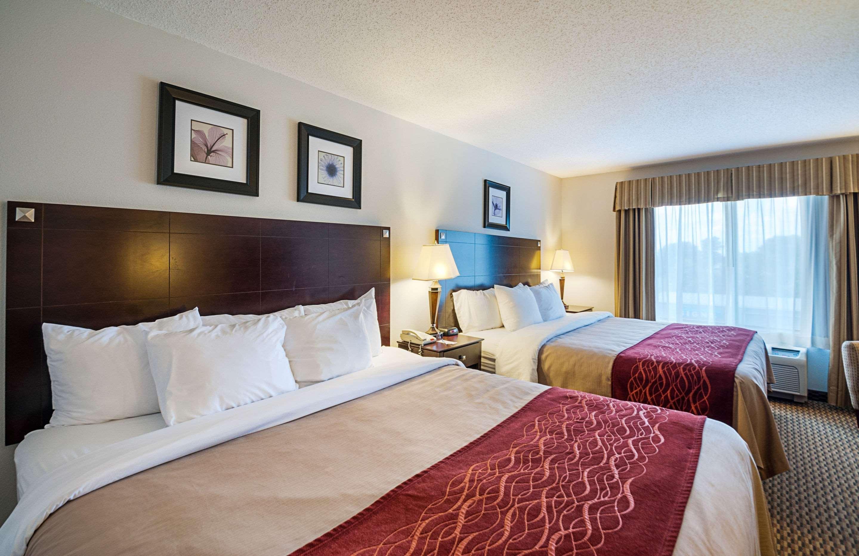 Comfort Inn & Suites Кембридж Экстерьер фото